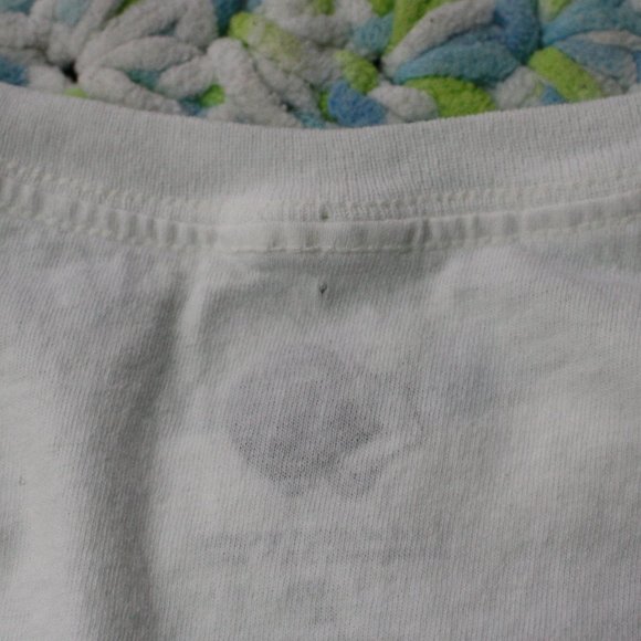 Pennywise Clown IT Graphic T-shirt Size M - Picture 8 of 8